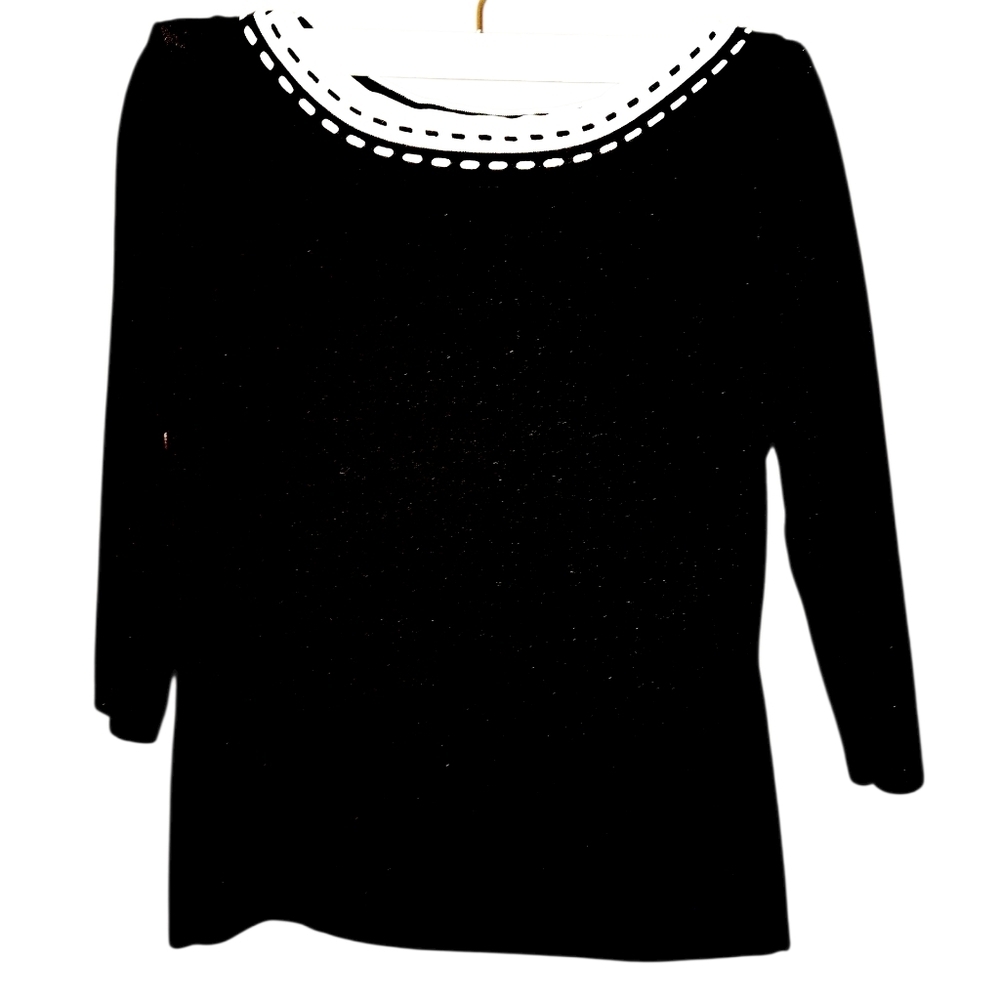 J.A.C Black Knit Top with White Trim Scoop Neck – Size M